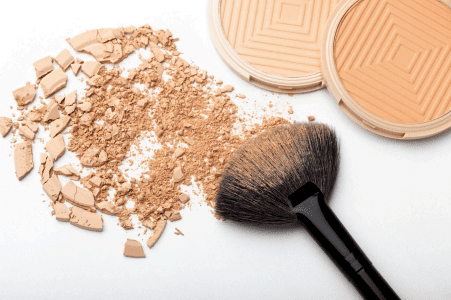 Finding Your Perfect Match: A Comprehensive Guide to Choosing the Right Compact Powder for Your Beauty
